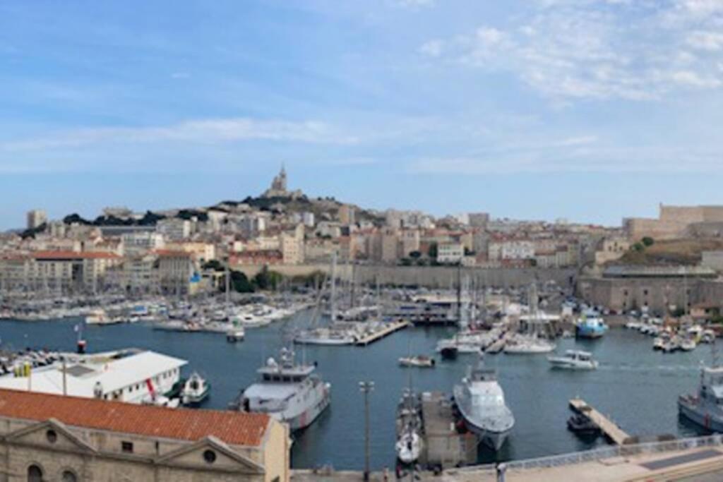 Apartment Vieux Port, Le Panier, Luxe, Vous Serez Chez Vous Marseille