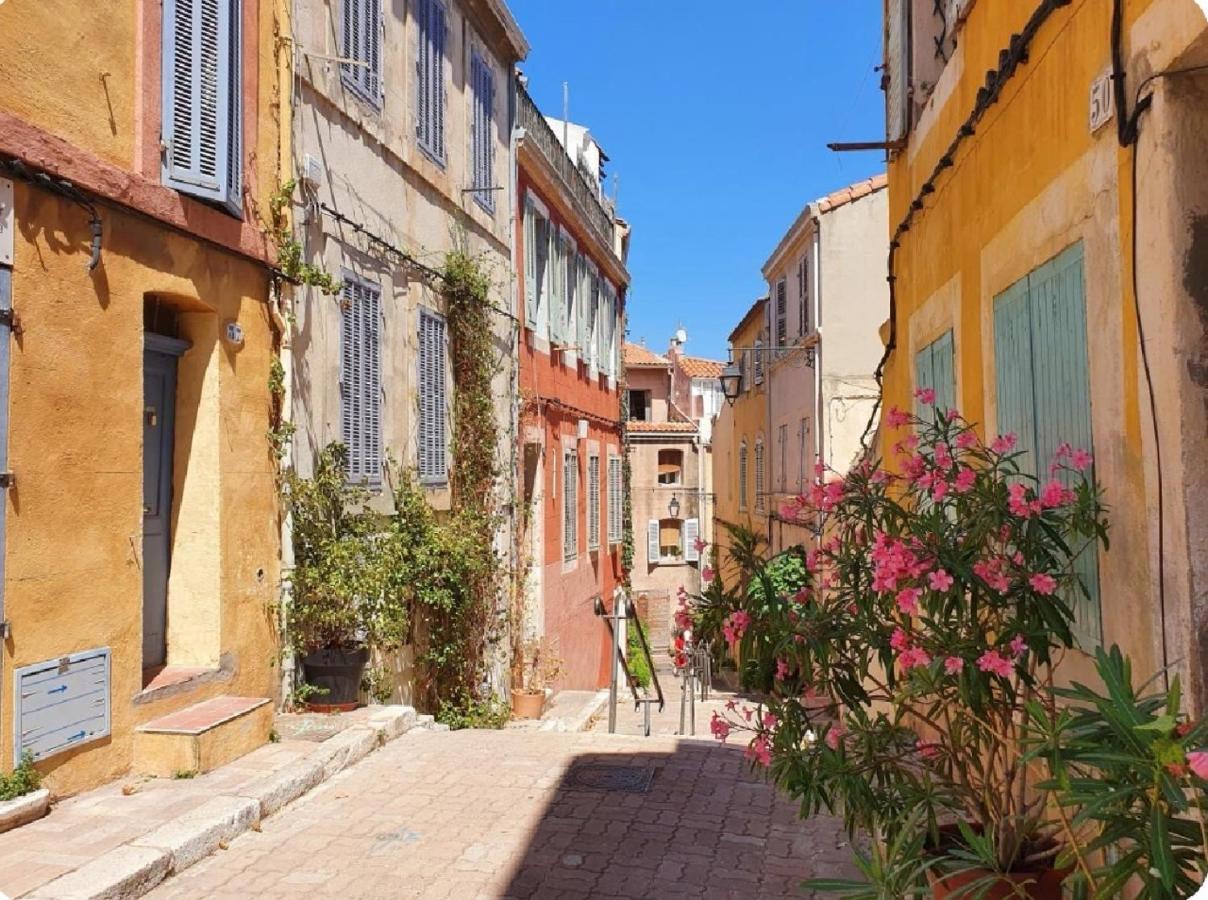 Appartement Vue Vieux-port Et Notre Dame, Charme Art Déco Marseille