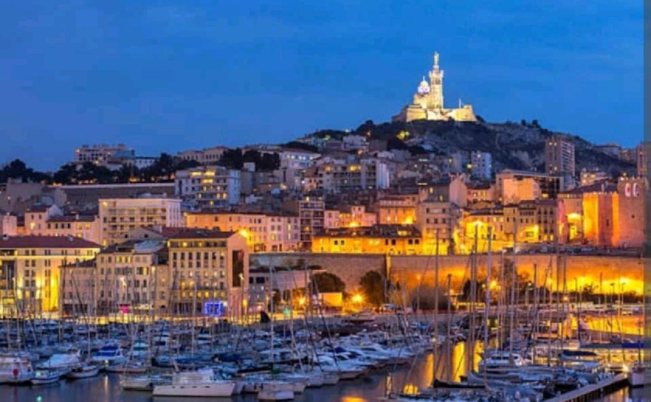 Vue Vieux-port Et Notre Dame, Charme Art Déco Appartement *