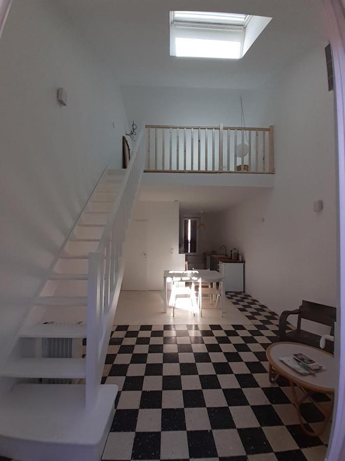 Les Maisonnettes De L'estaque Bed & Breakfast *
