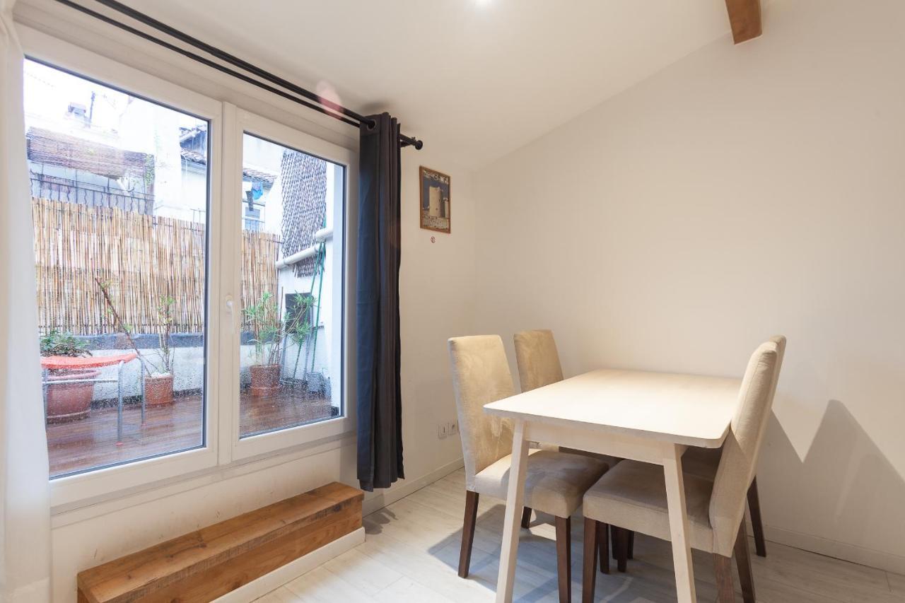 Avec Terrasse *