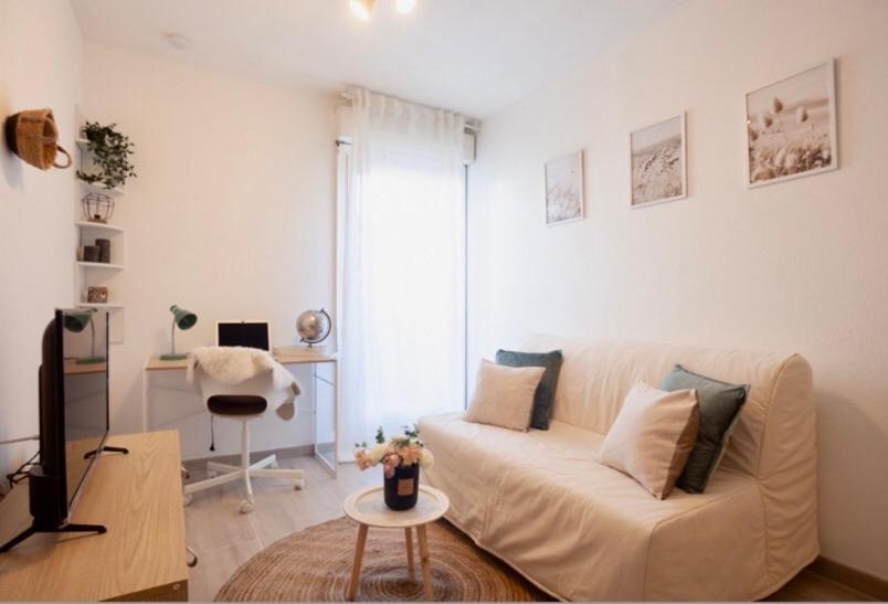 Cosy Studio Face A La Gare Marseille