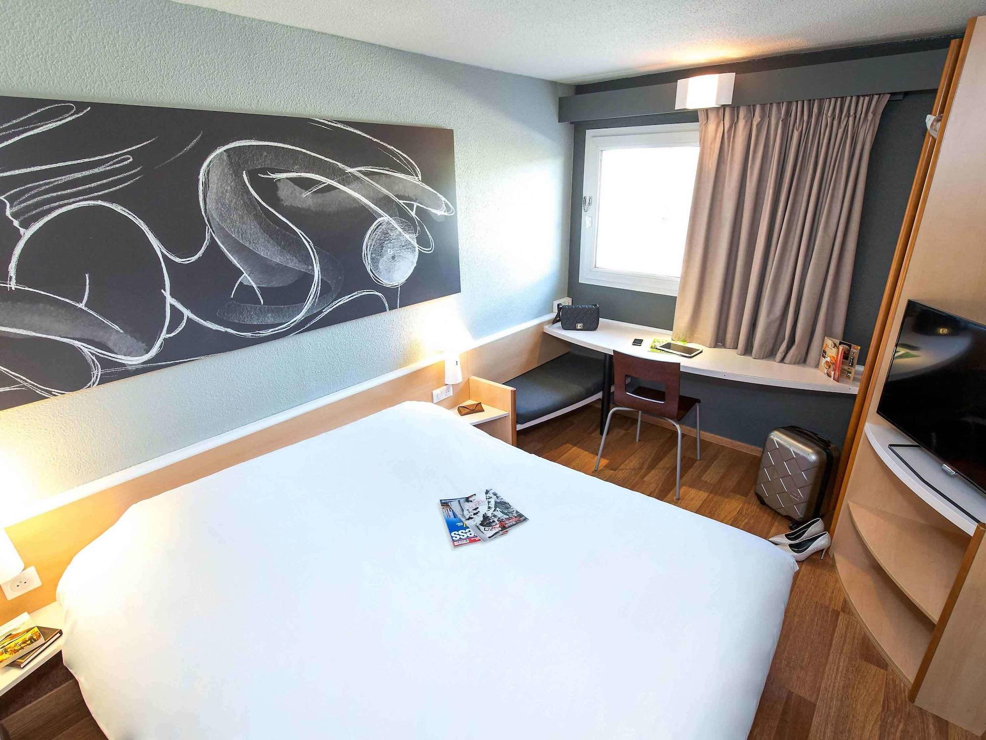 Hotel Ibis Timone 3*