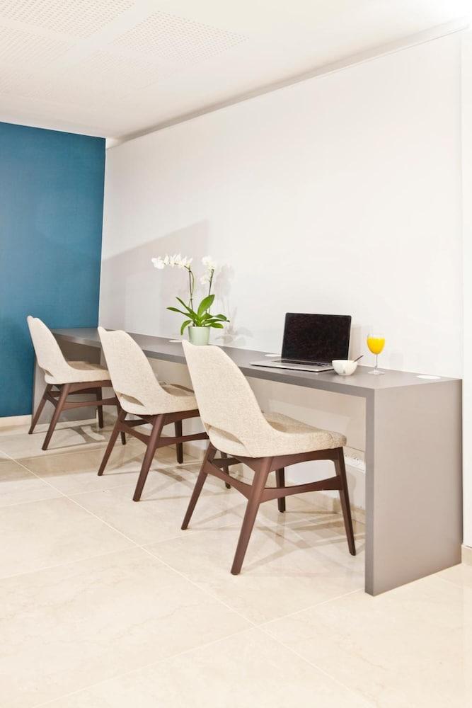 Residhome Aparthotel Marseilles
