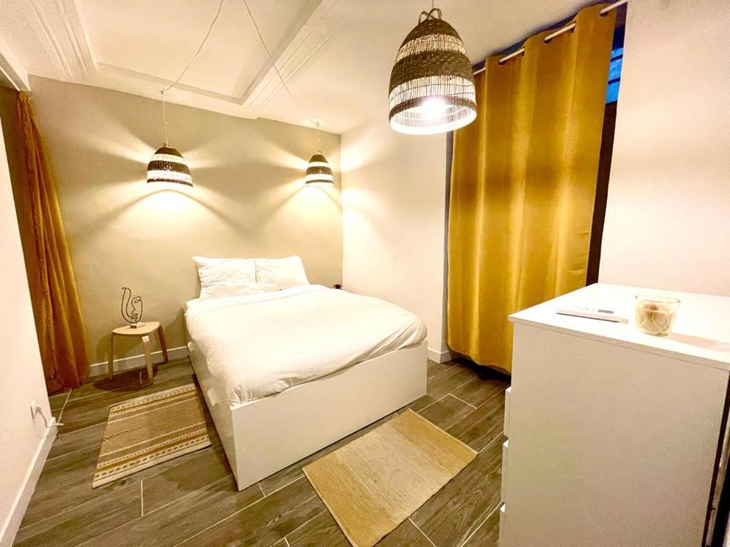 Apartment Joli T4 Renove Climatise Entre St Charles/le Vieux-port Marseille