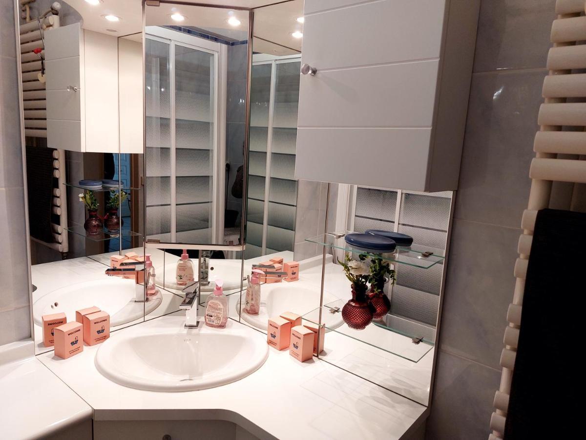 Apartment Village En Ville - *