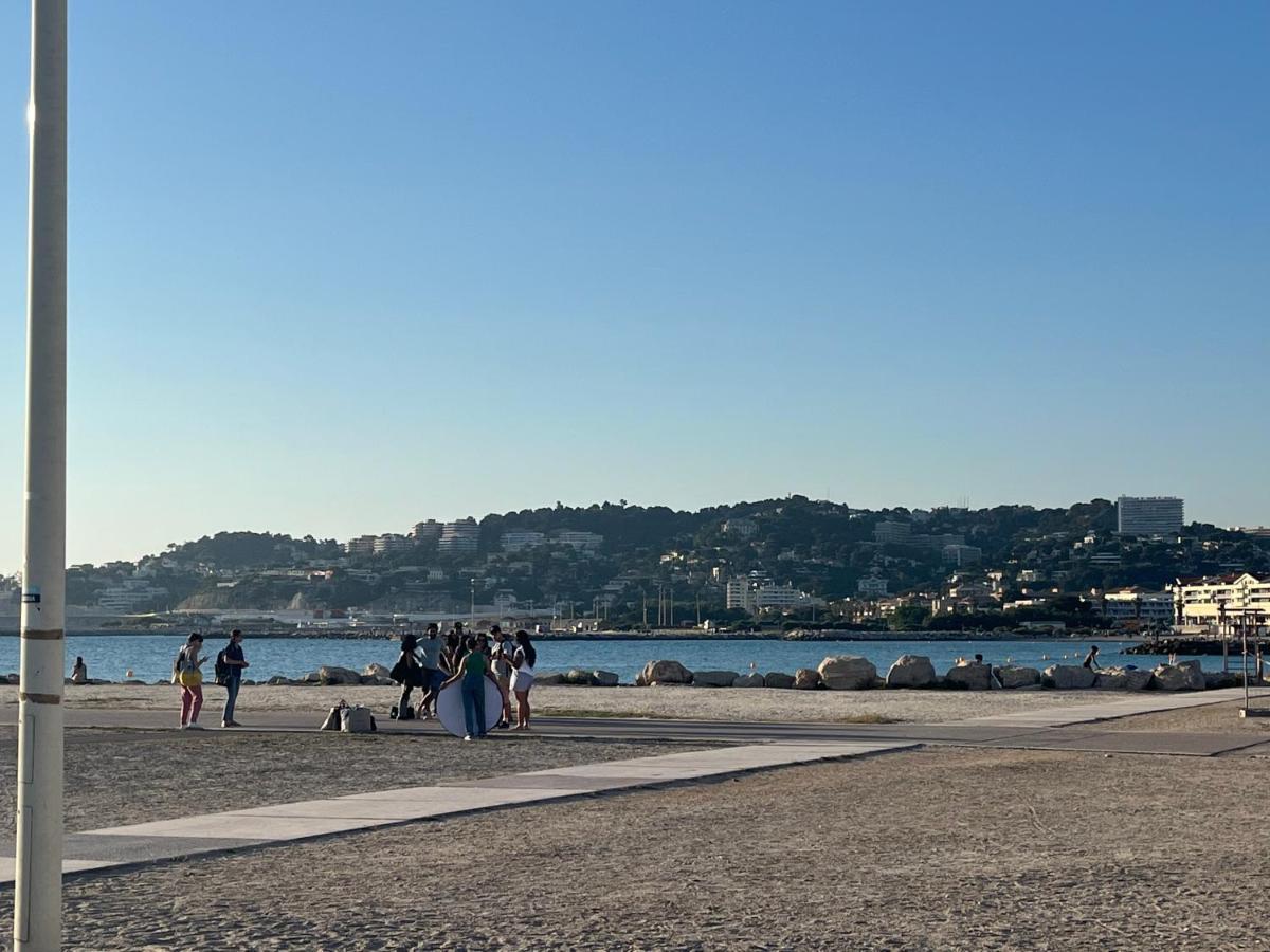 Sun Escape, Renove Climatise 3 Pieces 4-6 Pers, 350m De La Apartment Marseille