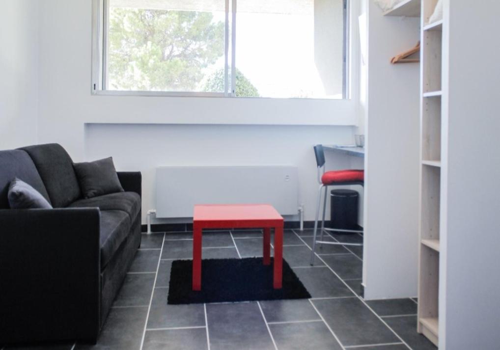 Studio Meuble