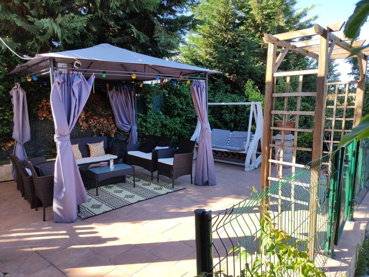 Maison Provencale Avec Piscine Villa