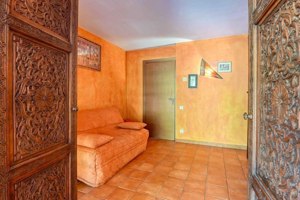 Magnifique Avec Piscine Villa *