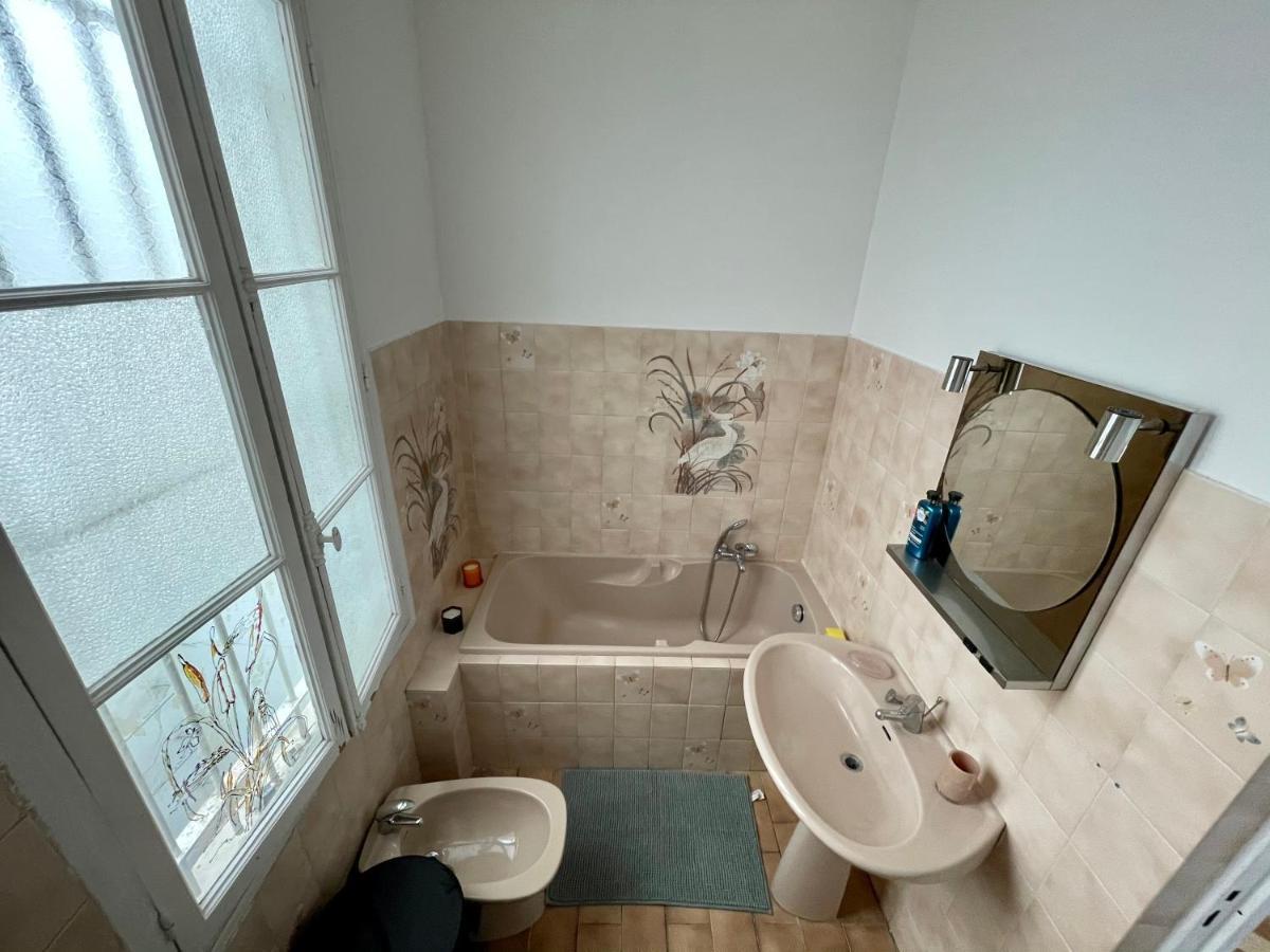 Splendid Sea Front Top Location Apartment Marseille