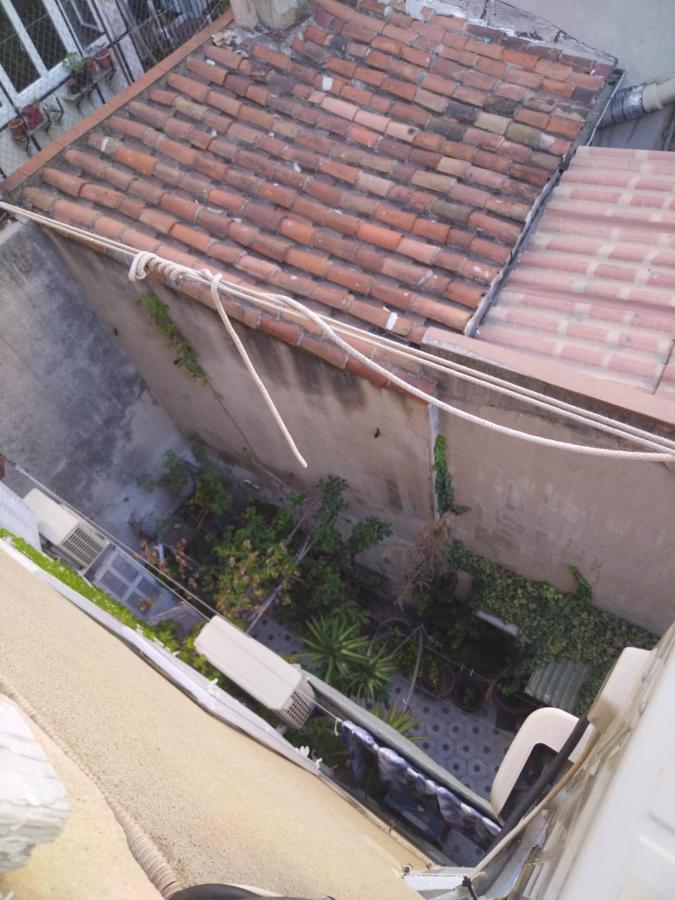 Apartment La Plaine Cours Julien: Creative Quarter Private *