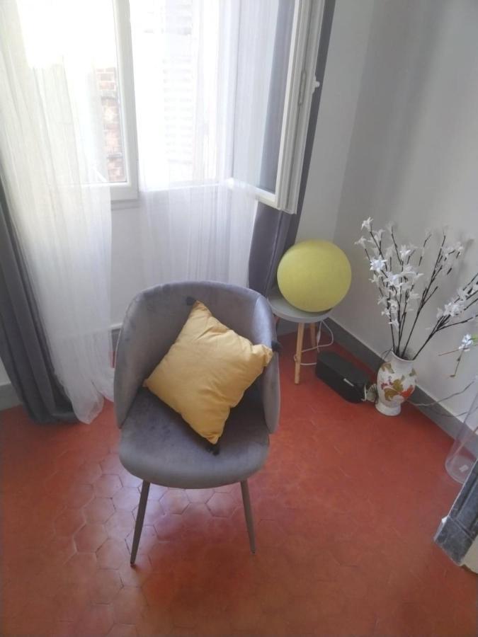 Apartment La Plaine Cours Julien: Creative Quarter Private Marseille