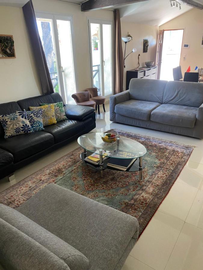 Casa Cacao Pres Et Velodrome Villa *