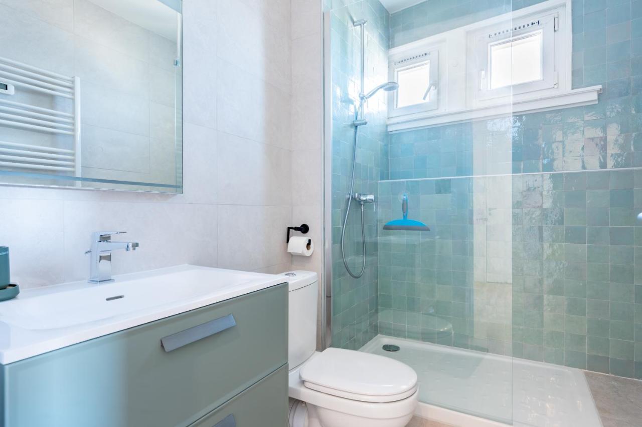 Rocca Bianca - Sur La Roche Face A La Et La Bonne Mere Apartamento