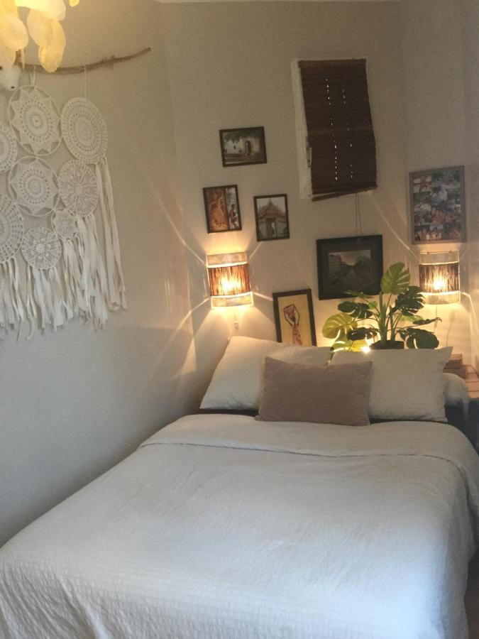 Bed & Breakfast Chez Cathy Marseille