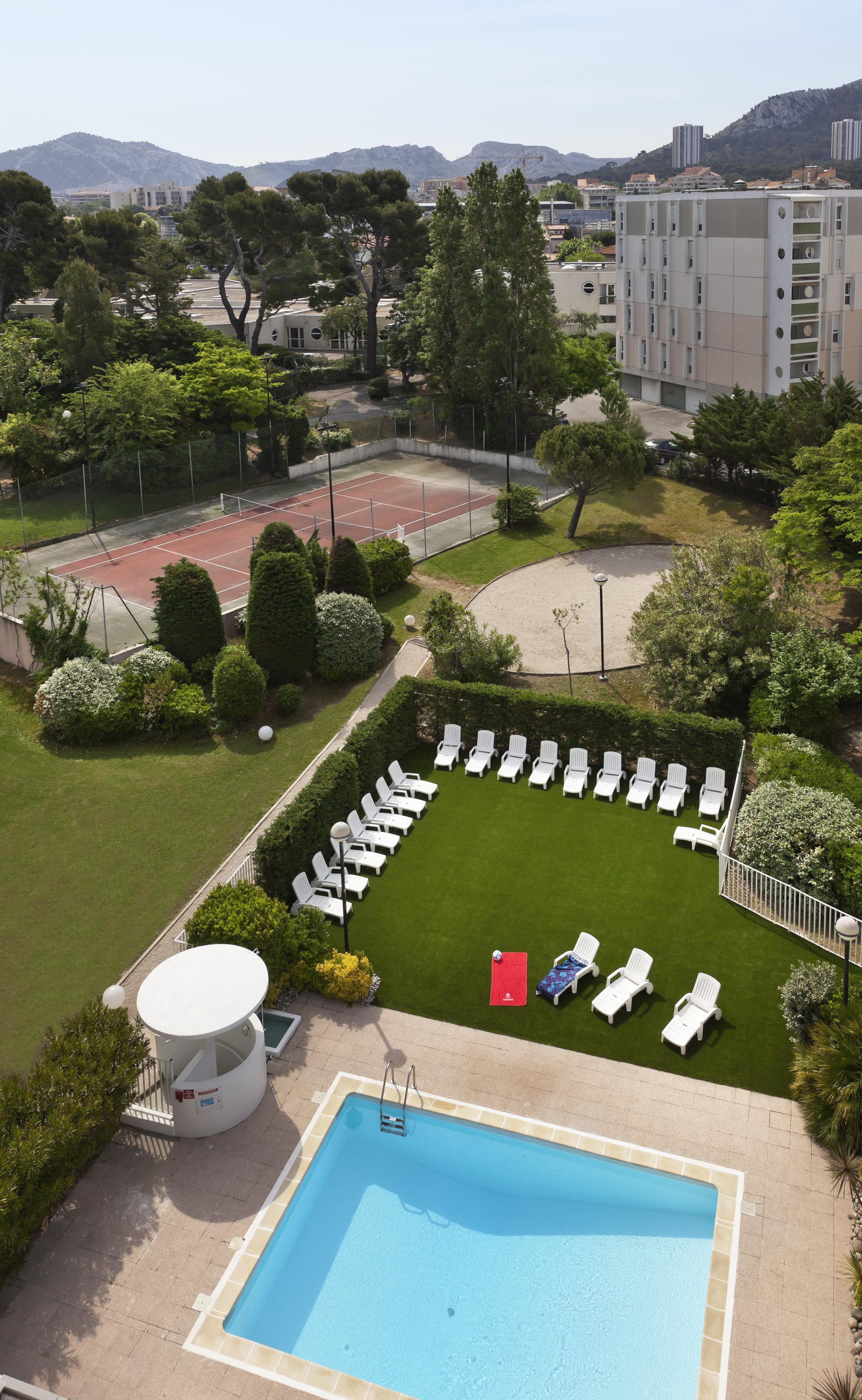 Khách sạn Bonneveine 3*