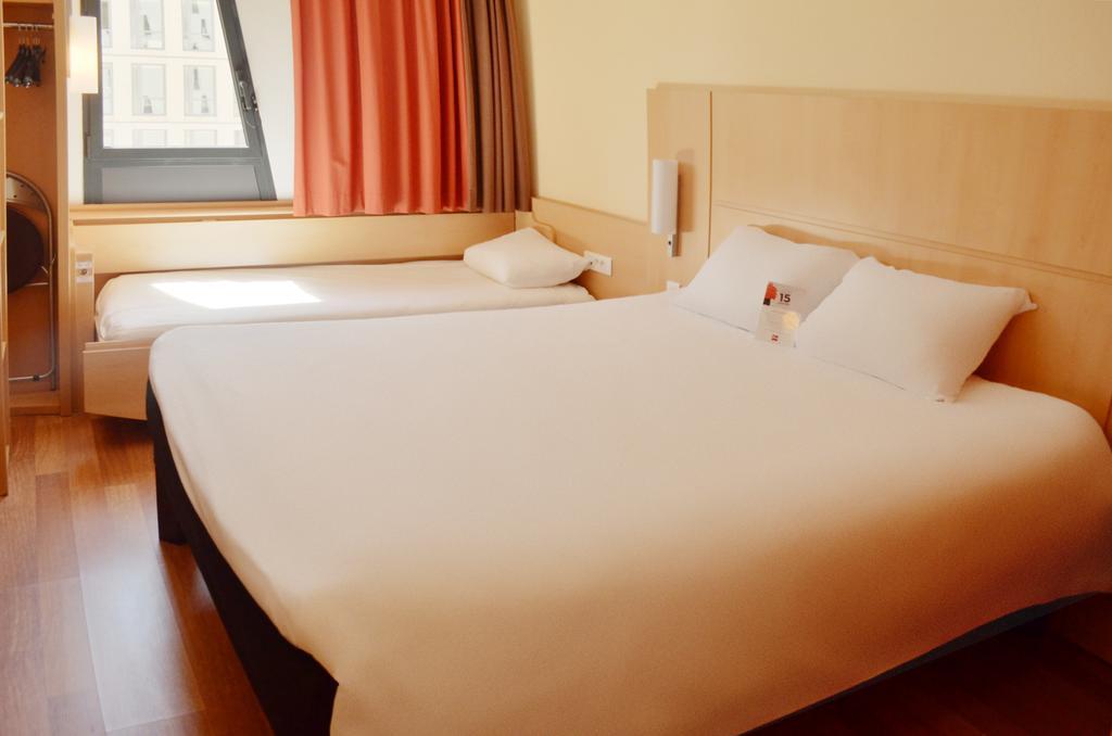 Hotel Ibis Centre Euromed Marselha