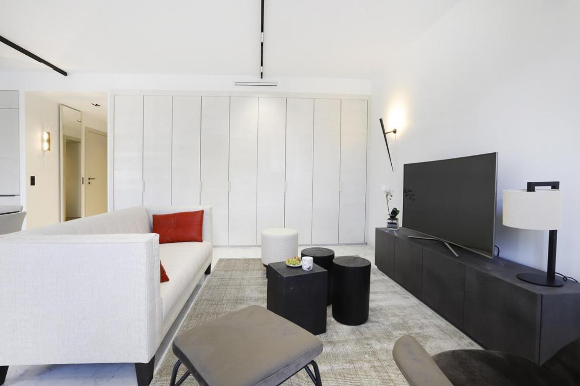 Logement Proche Du Vieu Port Et De Saint Charles Apartment *