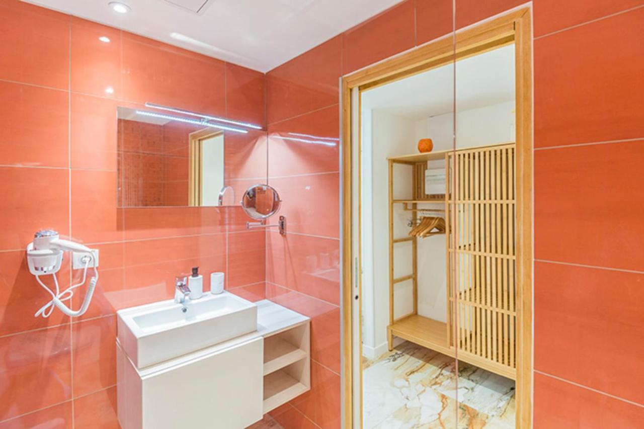 Renovated Studio On The Old Port Apartment