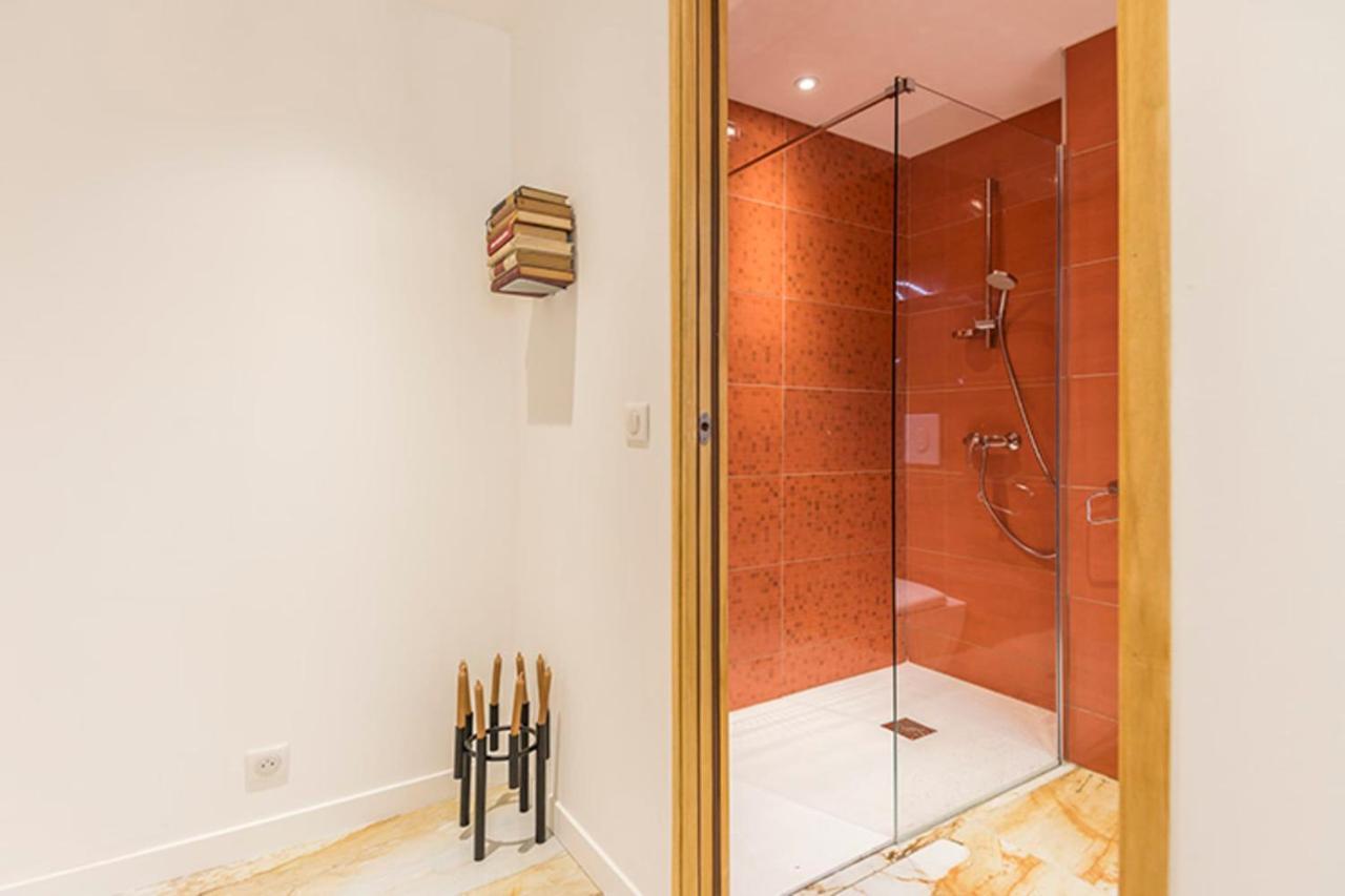 Apartment Renovated Studio On The Old Port Marseille