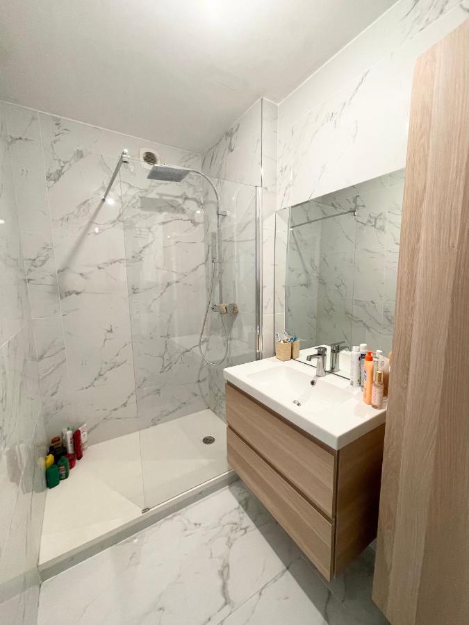 Appartement Ultra Moderne Carre D Or Centre Marseilles