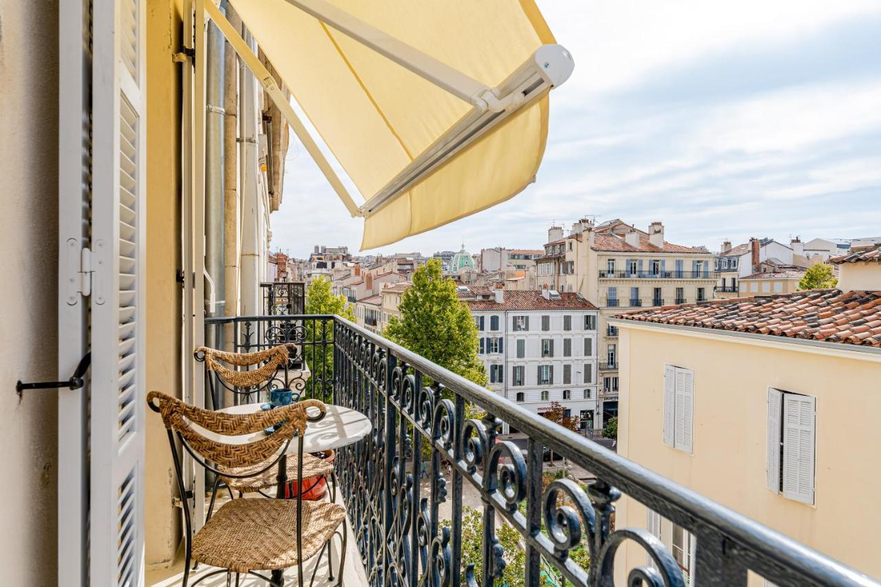 Balcon Filant, Vue 180, Store, Netflix, Clim ,ascenseur, T2 Appartement