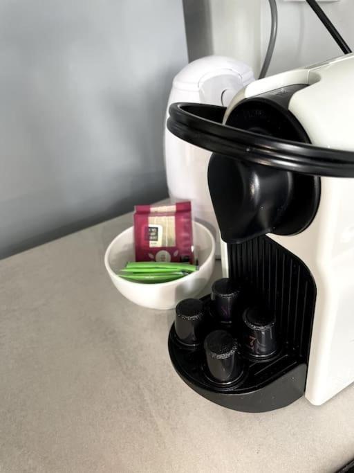 Le Triomphe Central, 8 Pax 3 * Marseille