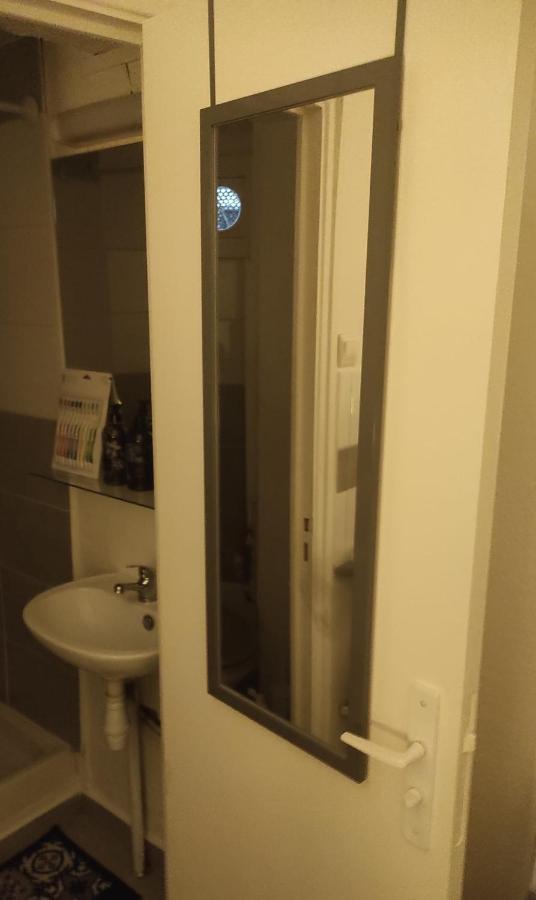 Only Apartment