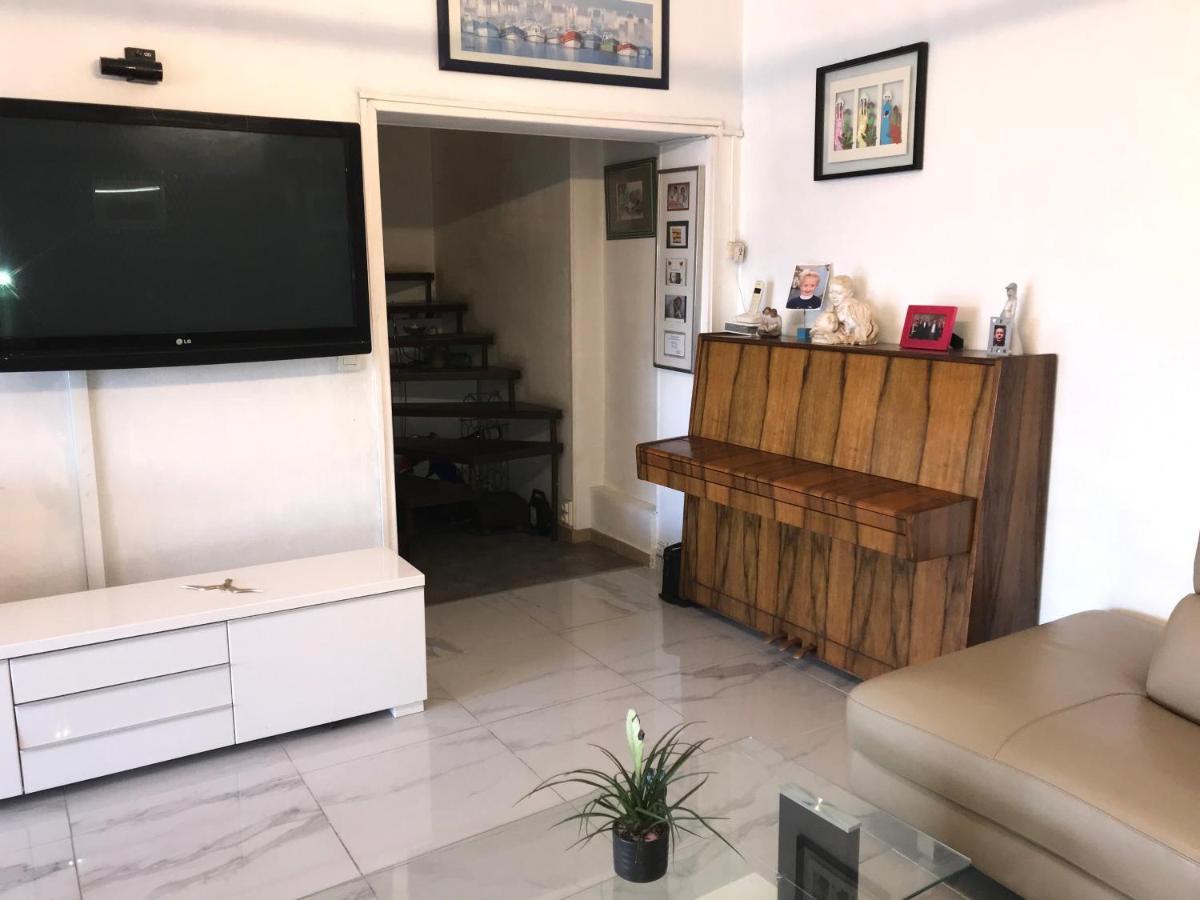 Guest house Maison, 2chambres, Gde Terrasse, Prox Sncf, Friche Et Vieux Port *