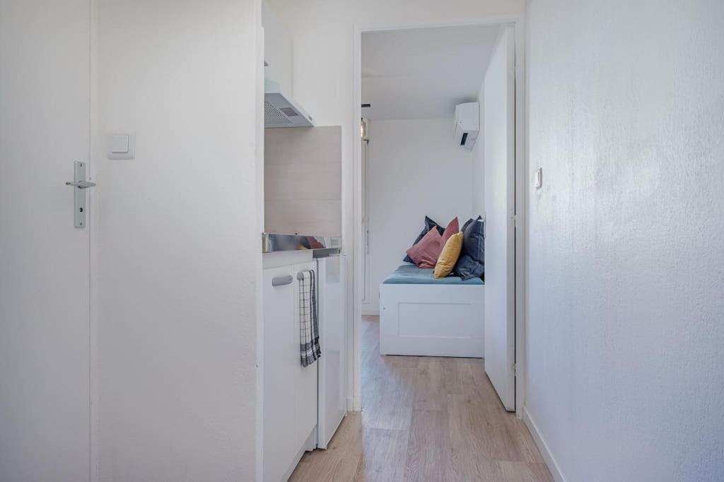 Air-conditioned Terrace Gare St Charles Appartement Marseilles