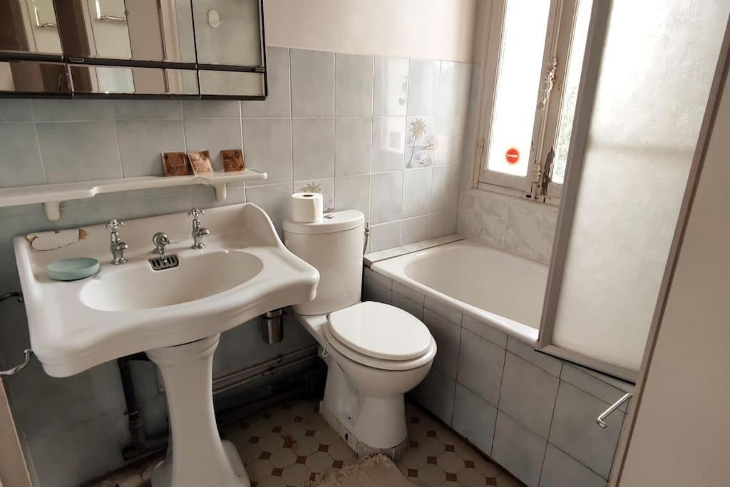 Apartment Le Jasmin Airconditioned Studio With Swimming Pool