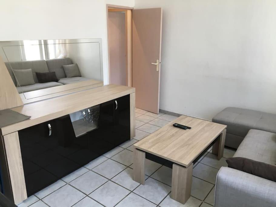 Flc 6 Couchages 2 Terrasse Metro 290m * Marseilles