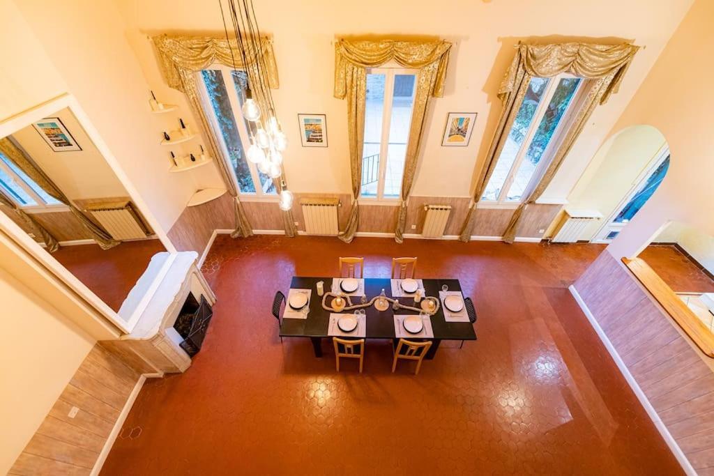 Anna-maria : Grand 10 Personnes+parking Prive -actif+ Location- Apartment *