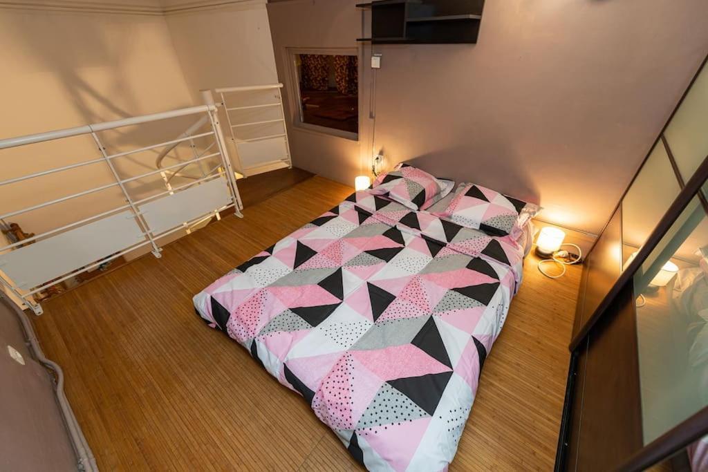 Anna-maria : Grand 10 Personnes+parking Prive -actif+ Location- Marseille