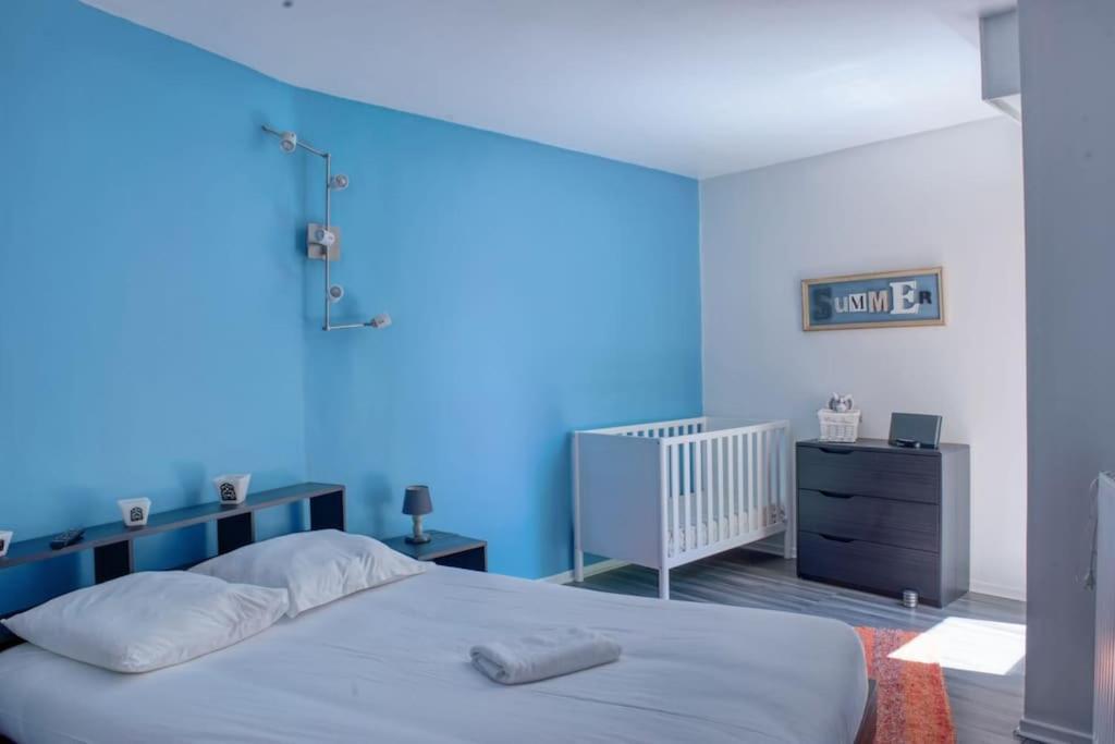 Superbe Appart/ 2ch / 4 Pers / Terrasse / Vue Apartamento