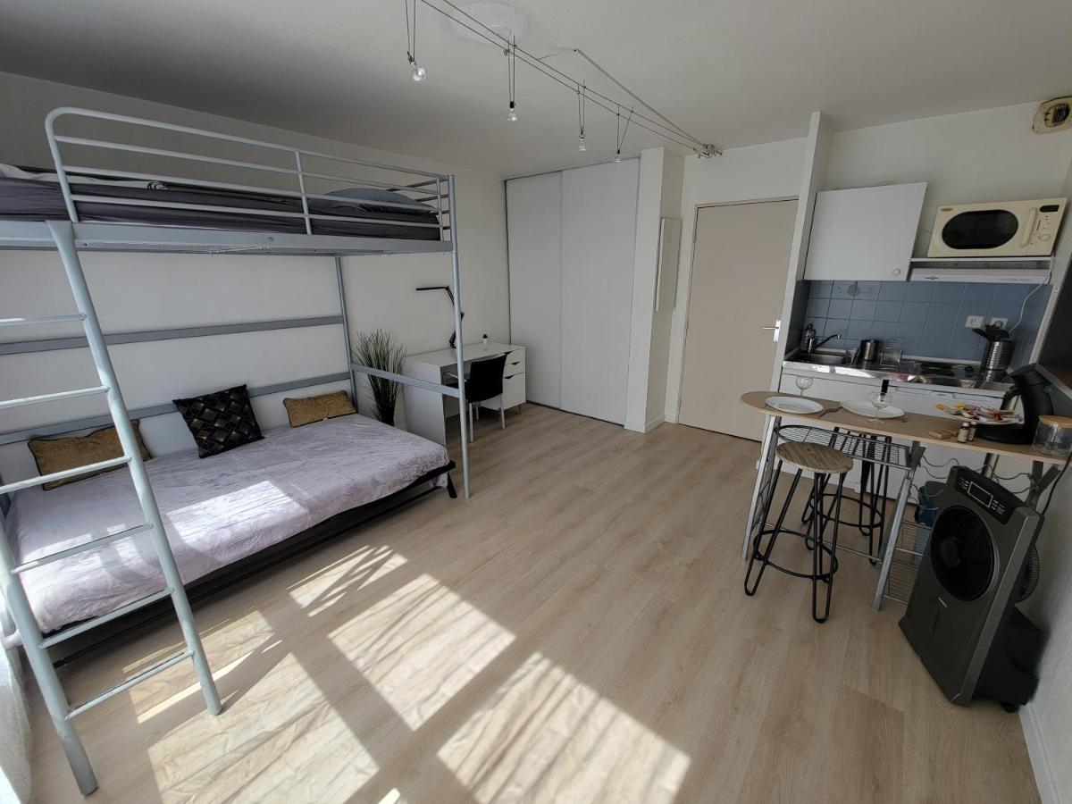 Fully Equipped 5min From The Train Apartamento *