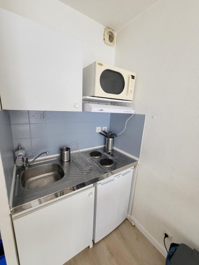 Fully Equipped 5min From The Train Apartamento