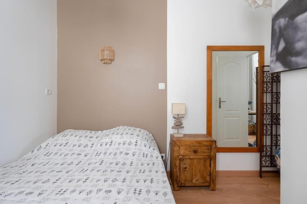L'elegant Lumineux Ancien Couvent Appartement