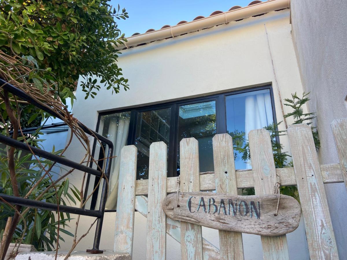 Vallon Des Auffes : Le Cabanon De Mireille Holiday home Marseille