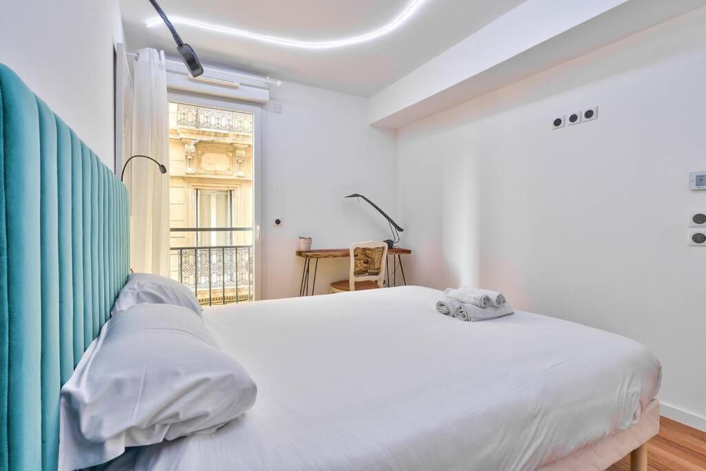 Superbe T2 Acces Salle De Sport, Piscine, Parking * Marseille