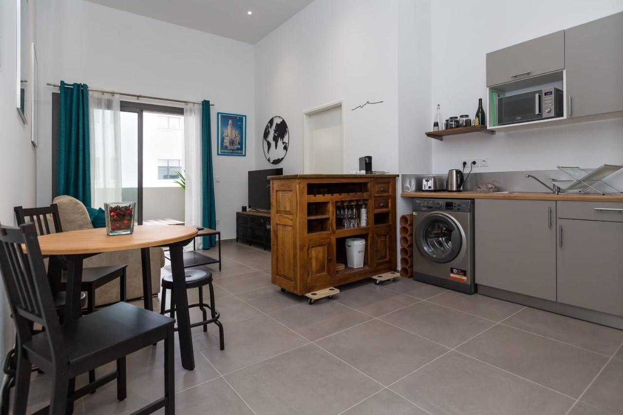 Le Mazenod - Avec Balcon A La Joliette Marseille