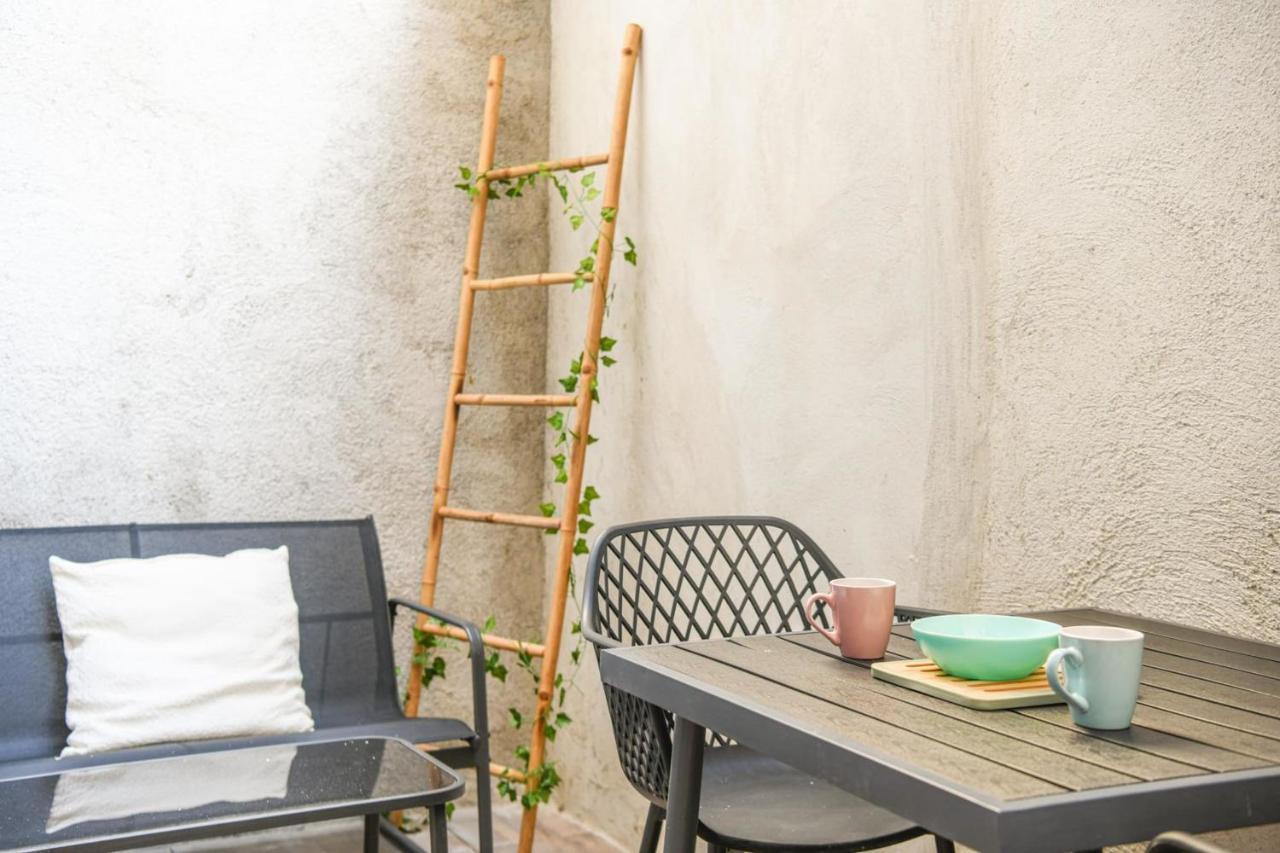 Studio Cosy Avec Terrasse Au Coeur De *