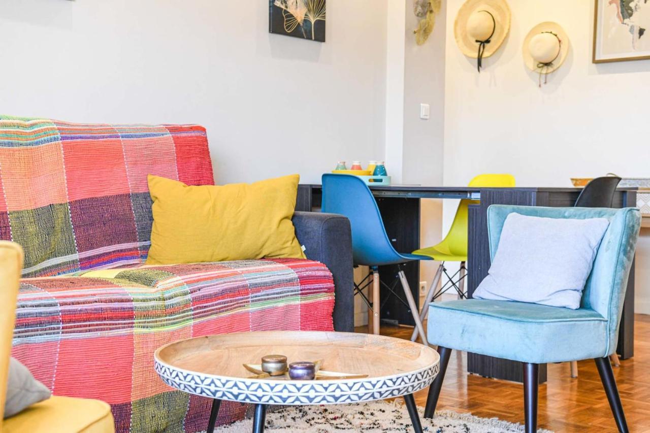 Grand Avec Balcon Et Parking Apartment *