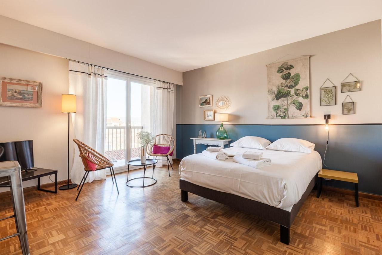 Sacha Apartment