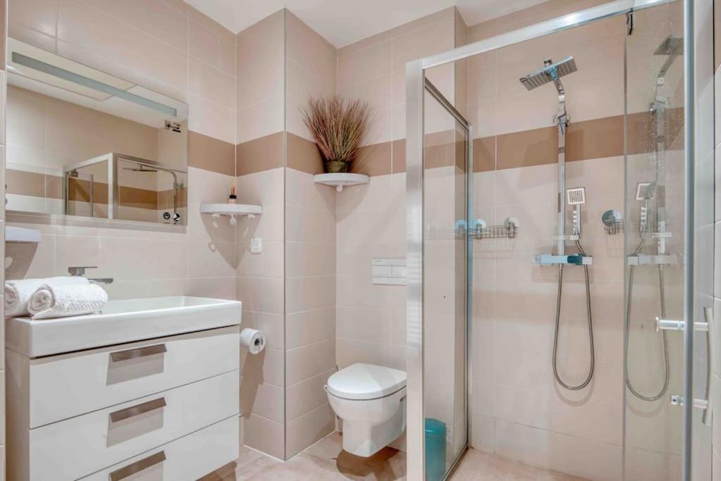 Căn hộ Luxury Joliette *