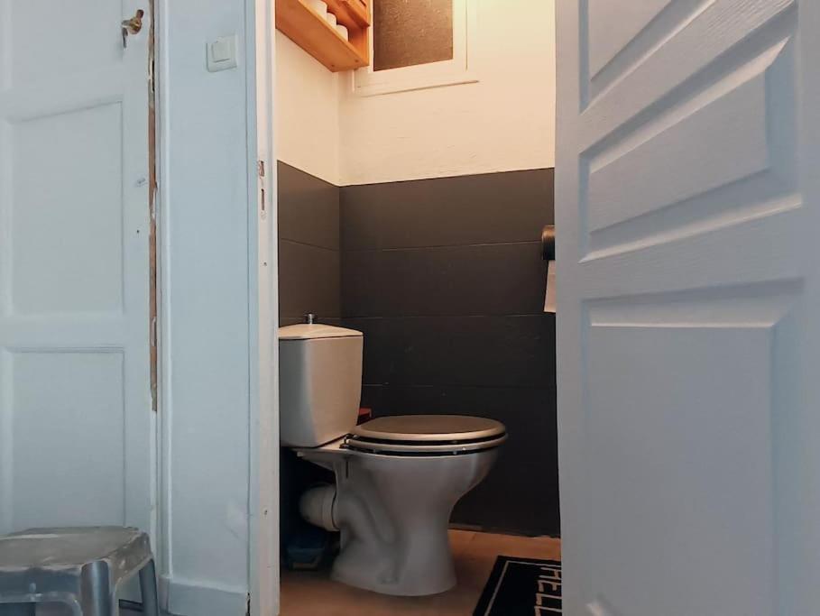 Centre Et Plage F3 Avec Ascenseur Appartement Marseilles