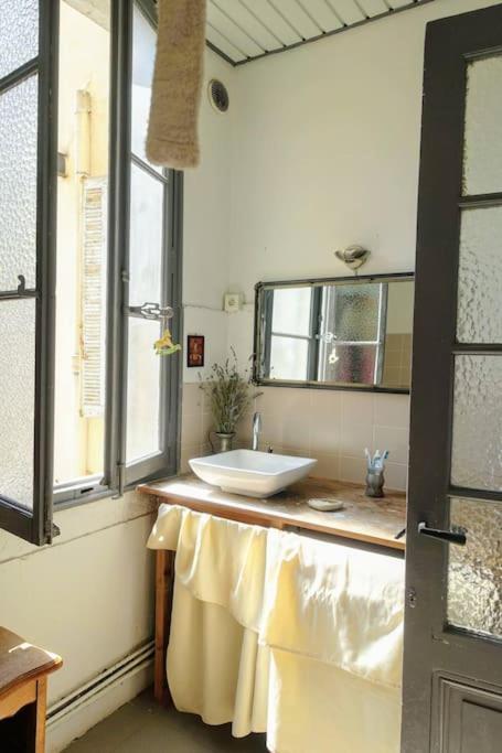 Tout Le Charme De L'ancien Marseillais Appartement *