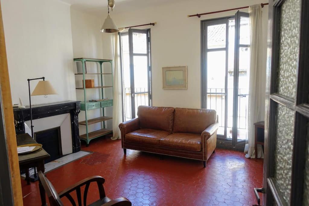 Appartement Tout Le Charme De L'ancien Marseillais Marseilles