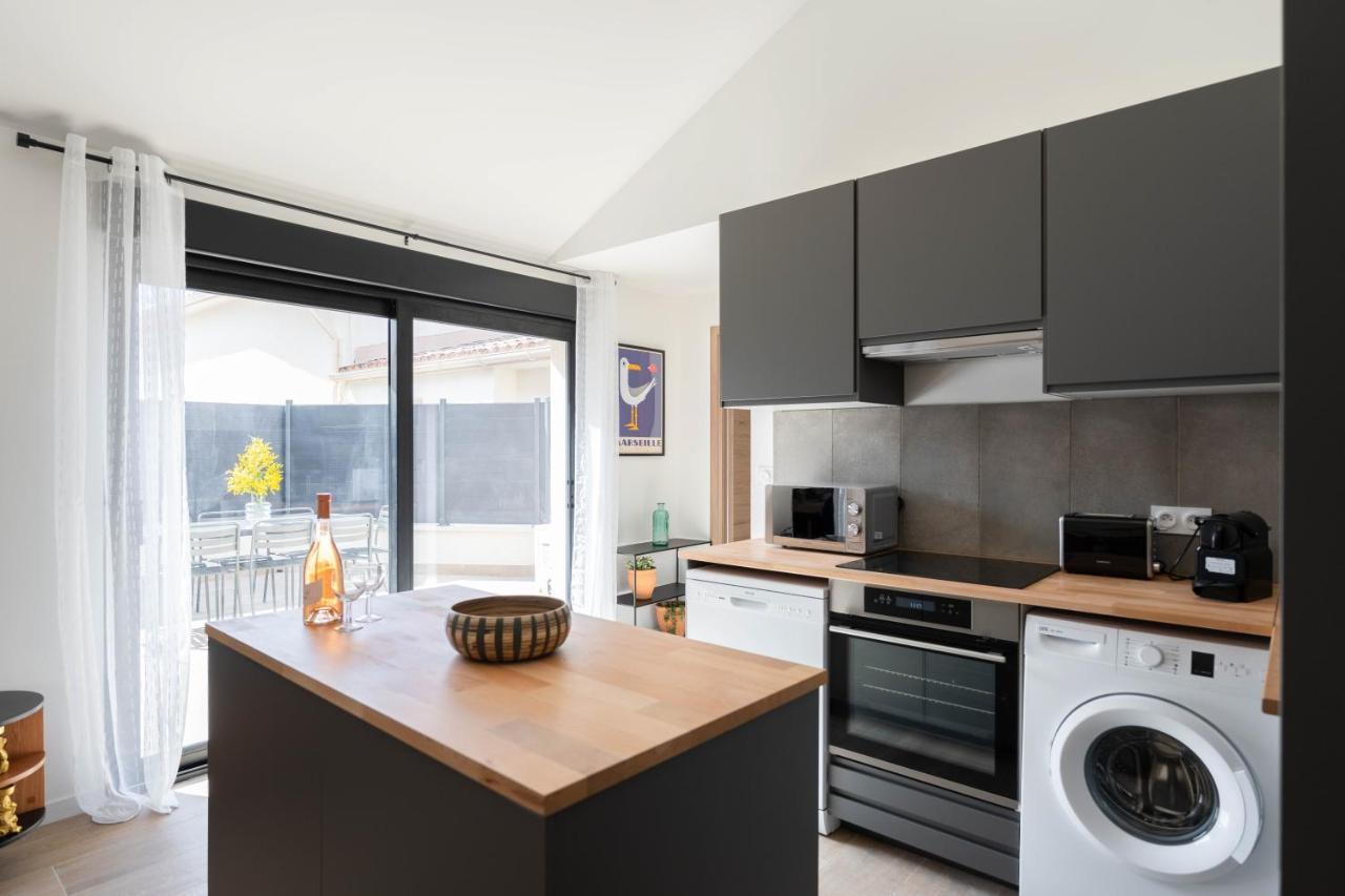 Holiday home La Maison Du Parc 4 Standing Terrasse Parking Wifi Clim Marseille